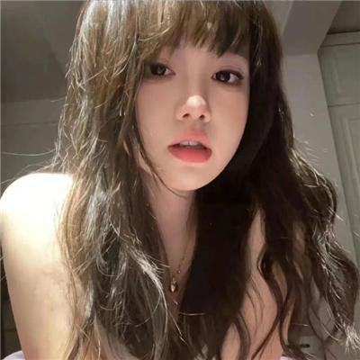 不再托腮遐思封面